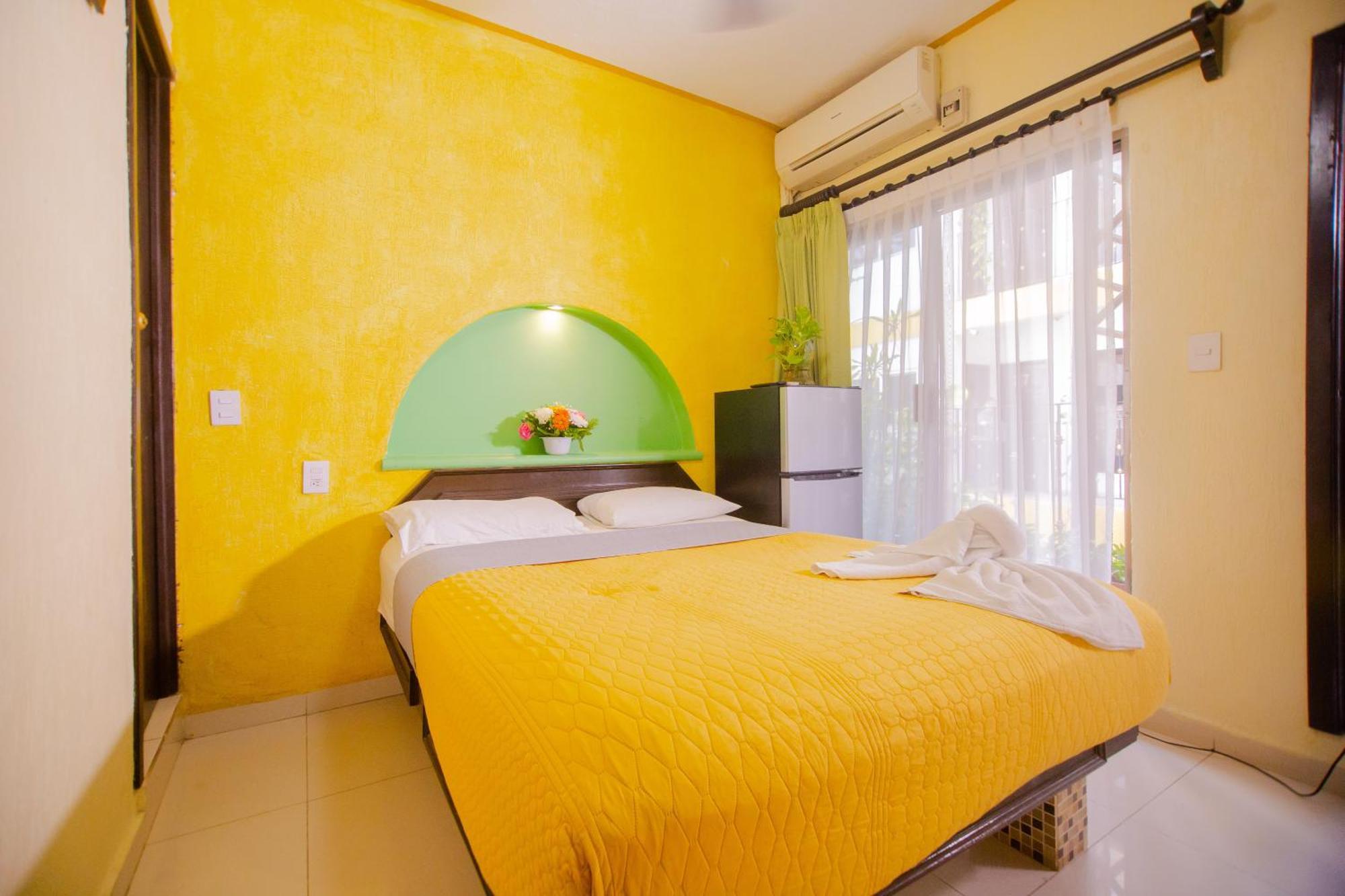 Hotel Melina Playa del Carmen Exterior photo
