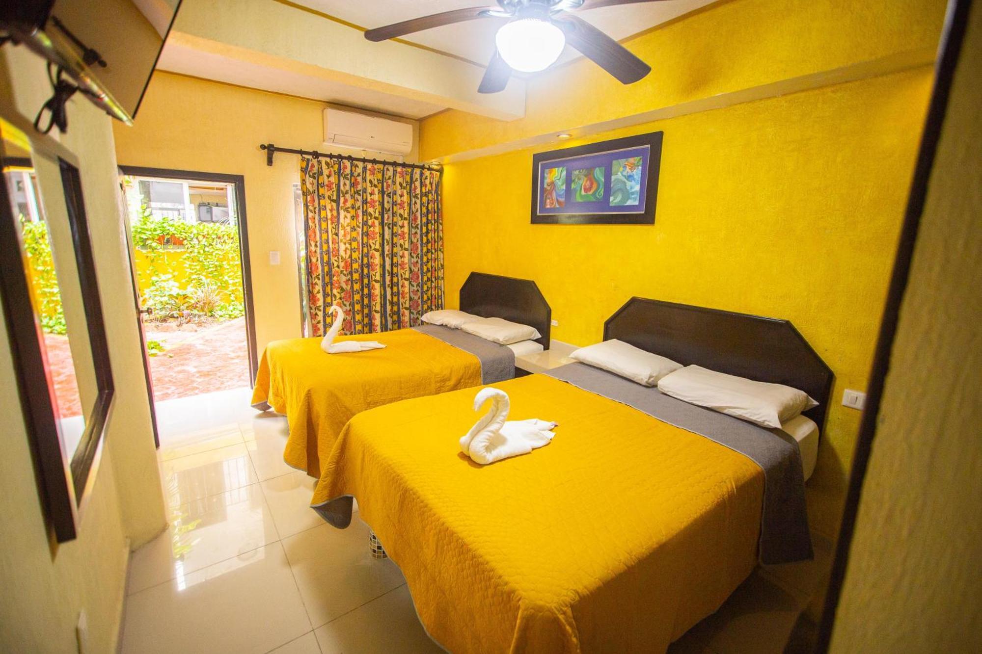 Hotel Melina Playa del Carmen Exterior photo