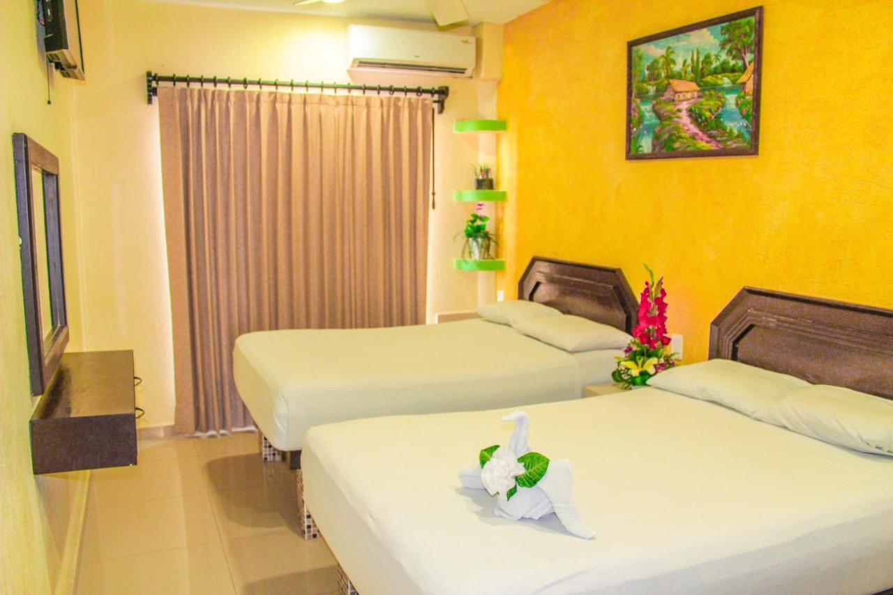 Hotel Melina Playa del Carmen Exterior photo